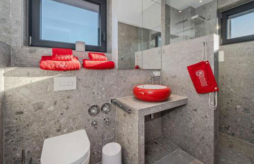 Lobster im Nauticum - Foto 31