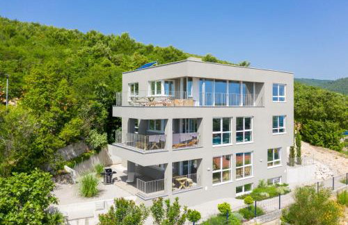 House 61 Sveta Marina - Photo 1