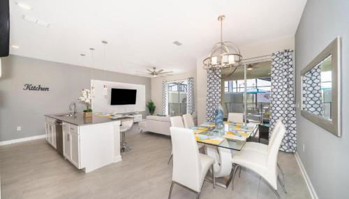 Stunning Retreat Townhouse 4 Beds and 10 Mins to Disney With Pool - Foto 3