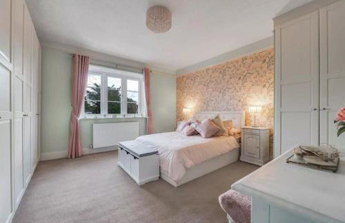 Luxury Detached House in Large Private Grounds, with Outdoor Jacuzzi and Sauna - Foto 42