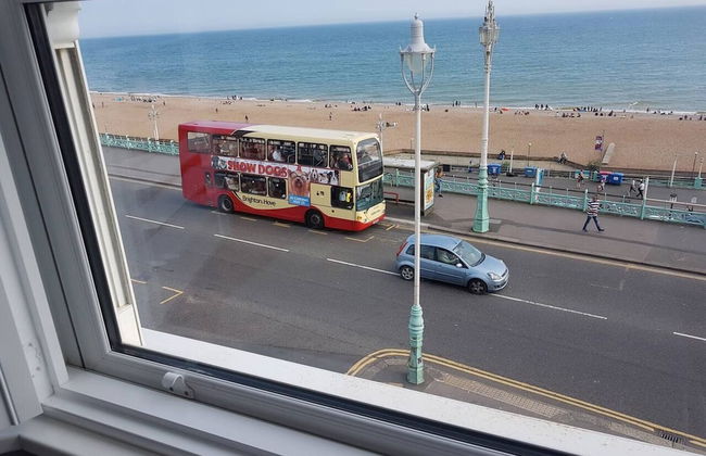 Direct Sea Views, Seafront Location & Free Parking - Foto 43