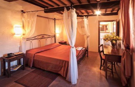 Umbrian Farmhouse Retreat With Private Pool and Garden - Foto 50