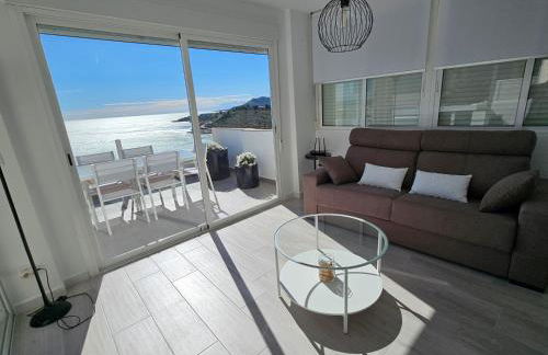 FANTÁSTICO DÚPLEX CON VISTAS IMPRESIONANTES AL MAR - Photo 12