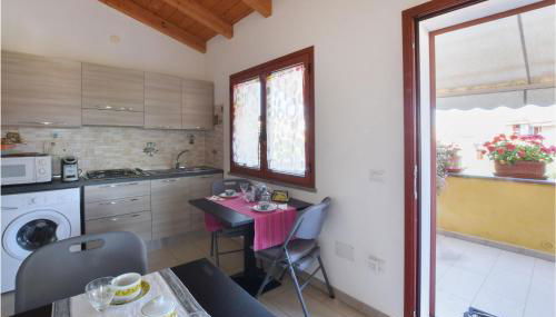 Amazing Apartment In Riola Sardo - Foto 3