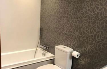 The White Lilies - Photo 10