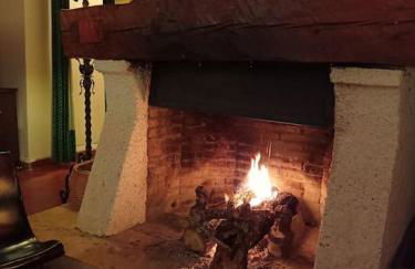 Derroñadas . Casa con enorme jardín y tenis. - Foto 17