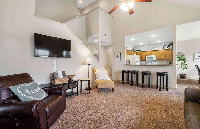 The Gathering Place - Minutes to 61-acre Theme Park - Photo 11