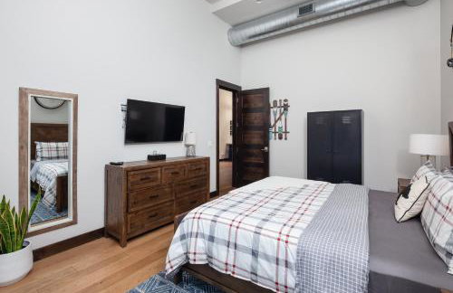 BEST Location, Large & Modern, Glacier Avails! - Foto 26