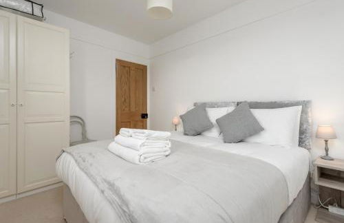 Sunset Retreat - Photo 22