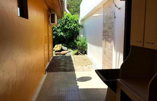 São Francisco do Sul, SC, Praia do Forte. - Foto 21