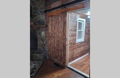 Hoot Nanny's Rustic Cabin on Mossy Creek - Foto 6
