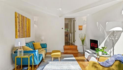 3 Bedroom Mews Home - Clapham Common - Free Private Parking - Sleeps 5 - Newly Refurbished - Sweetpea & Pillow Properties - Foto 4