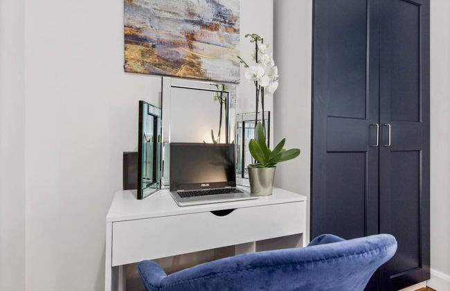 Home Away From Home With an Indoor Fireplace! - Foto 15