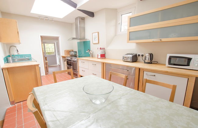 Berry Cottage Croyde 4 Bedrooms Sleeps 7-9 Dog Friendly - Foto 9
