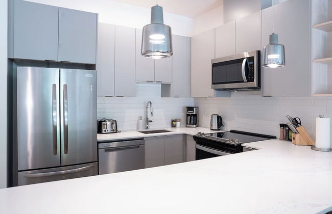 Rustic Retreat by Revelstoke Vacations - Photo 8