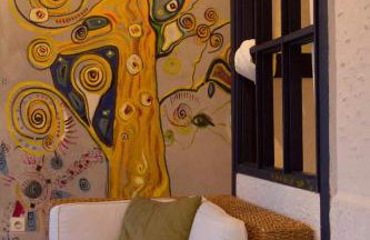 Apartments-Estate under the Paintbrush - Photo 34