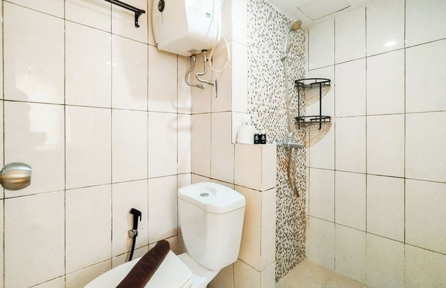 Spacious Classic Studio At Jarrdin Cihampelas Apartment - Photo 13