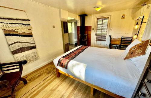 Petite Log Cabin on Organic Farm in New Mexico - Foto 20