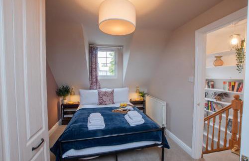 Hazel House - Cosy 2 bedroom house with parking near to Oxford - Foto 22