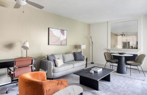 Pasadena 1BR w Gym Pool nr Colorado Ave LAX-862 - Foto 1