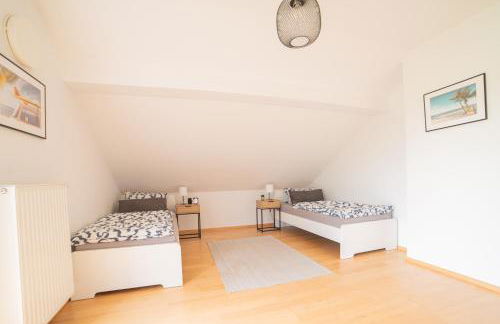 Köstlbach Apart I Ferienwohnung bis 3 & 6 Personen I Nürnberg I Neumarkt I Messe I Natur I Küche I Parken I Waschmaschine I Garten - Foto 20