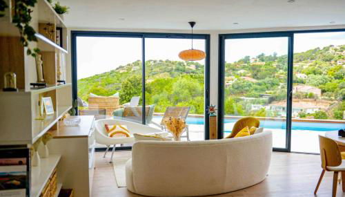 Sandrine - Villa Terrace Pool - by TGB - Foto 3