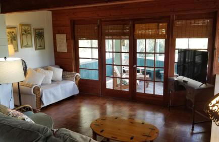 Palm View: Secluded Oasis in Melbourne Village - Foto 14