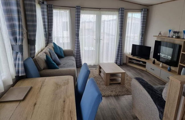 Stunning 2-bed Caravan in Prestatyn dog Friendly - Foto 9