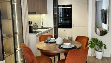 Luksusowy apartament z klimatyzacją i garażem podziemnym w centrum miasta - Foto 2