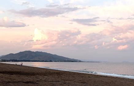 Casa Di Cotro bajo con gran jardín - Foto 27