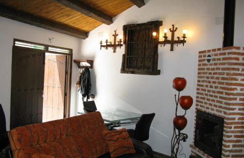CASA DE CUCU Navaluenga - Photo 28