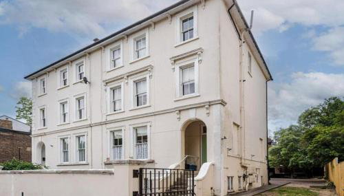 Riverside 2 Bedroom Apartment - Central Location - Foto 4