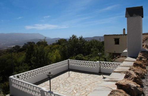 El Rincón de Muñoz - Alojamientos Rurales con Chimenea, Piscina y Terraza con vistas a la Alpujarra - Foto 7