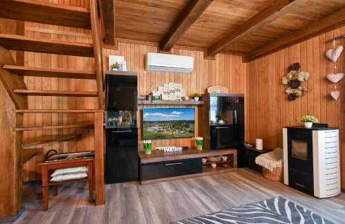 Slow leaving retreat in villa with heated pool, whirlpool, sauna, playground and barbeque in privacy near forest - Foto 25