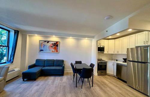 Central Park West Furnished 1 Bedroom Apartment - Foto 2