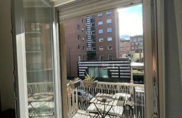 Experience Turin! Metro a stone's throw away - Photo 4