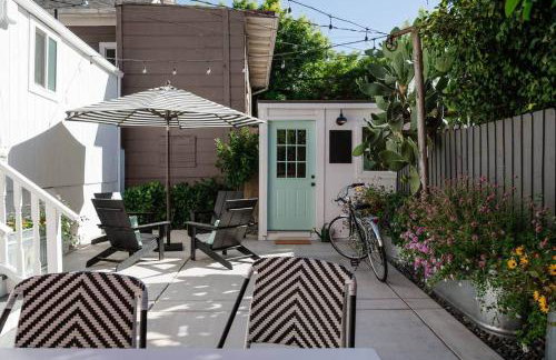 Historic Cottage + Modern Luxury • Walk to Capitol - Foto 44