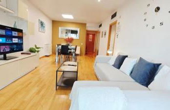 Great apartment with a pool on the beach in Barcelona - Photo 33