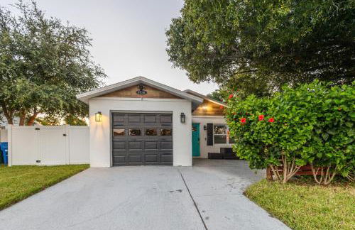 Spacious 3-BR Home with Patio, Firepit & BBQ! - Foto 13