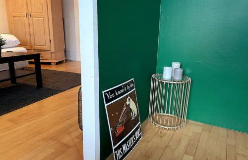 Cozy Studio Guesthouse next to city center & fair - Foto 10