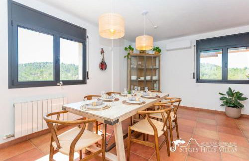 Villa Serranita - Stylish Holiday Home with Views and Air Conditioning 15 mins to Sitges - Photo 48