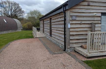 The Dochart Lodge with hot tub Braidhaugh Crieff - Photo 11
