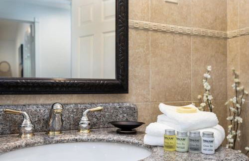 Villa Sausalito - Newly Designed 4BR HOUSE & POOL by Topanga - Foto 37