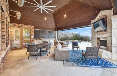 Lakefront Mansion with Pool and Cinema - Foto 41