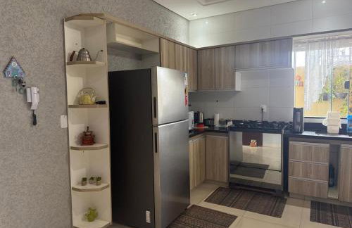 Linda casa e aconchegante próx ao lago Diacuí - Foto 12