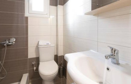 Palm Tree Apartments #FeelsLikeHome - Photo 4