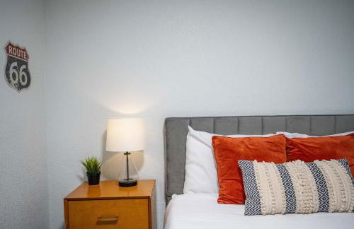 Spacious Retreat Patio, Games, and Quick to DEN - Foto 34