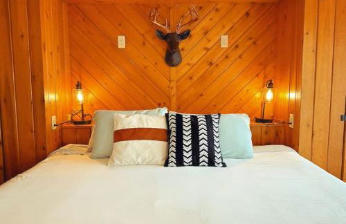 SPECTACULAR CATSKILLS 4 BEDROOM VACATION OASIS- Gorgeous Hunter Mountain Views! - Foto 5