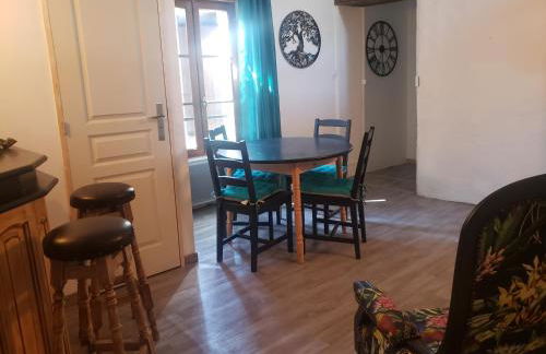 Appartement à FONTAINE DE VAUCLUSE - Foto 4
