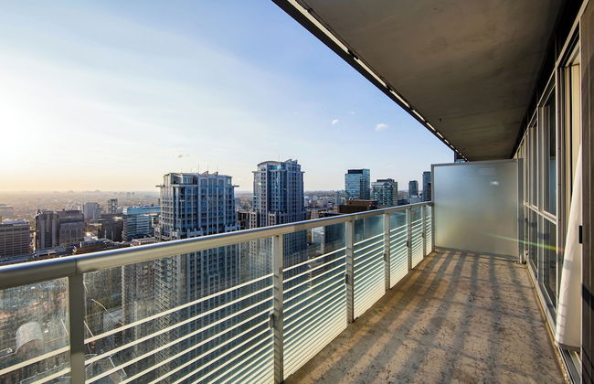 Altitude Suites on Yonge - Foto 38